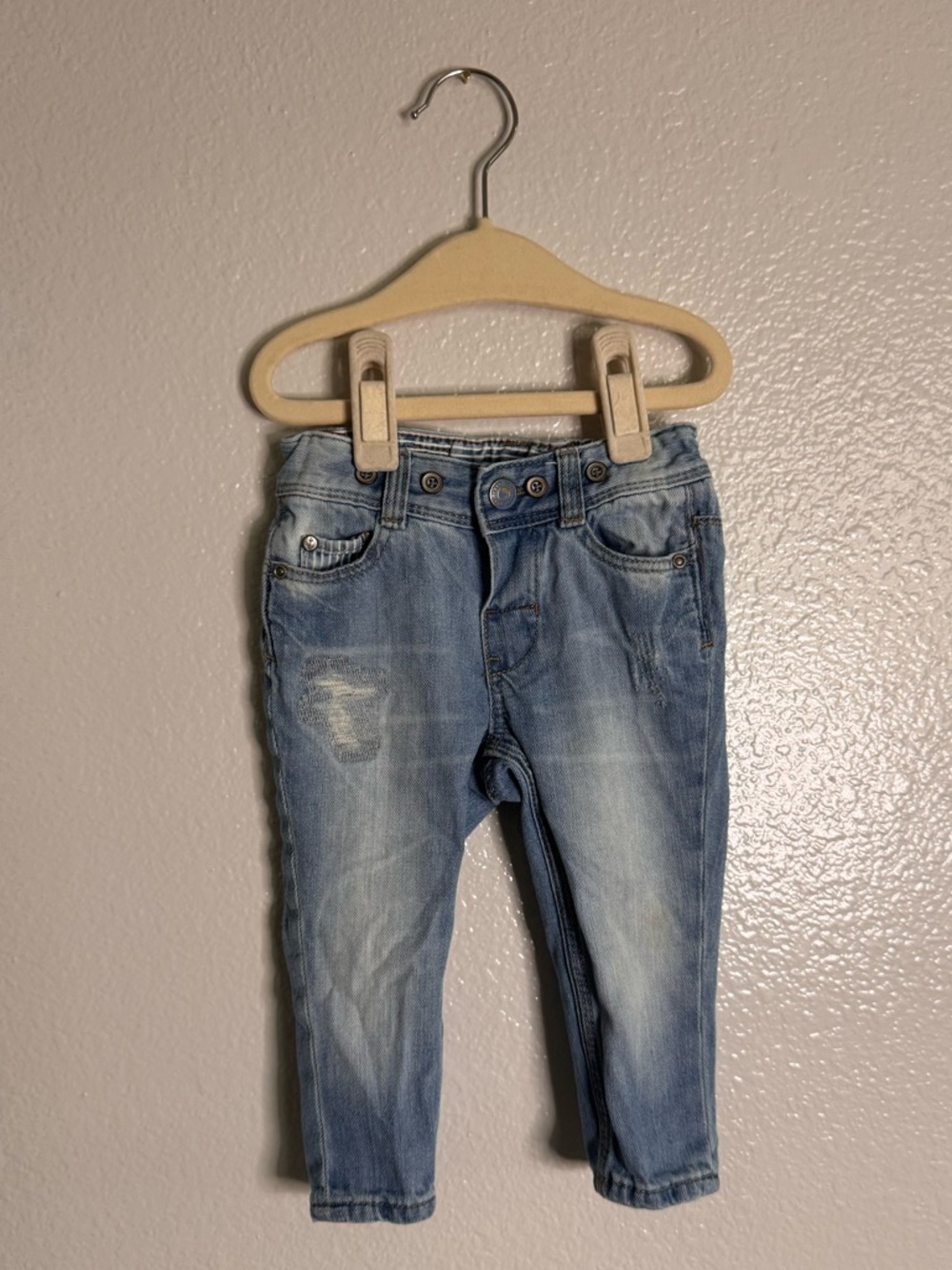 H&M Light Blue Kids Denim Jeans with Gold Stitching